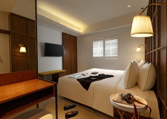 Kampi Hotel Tunjungan - Surabaya