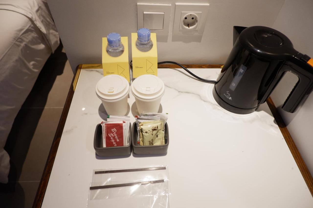 Hotel Kampi Tunjungan - Surabaya